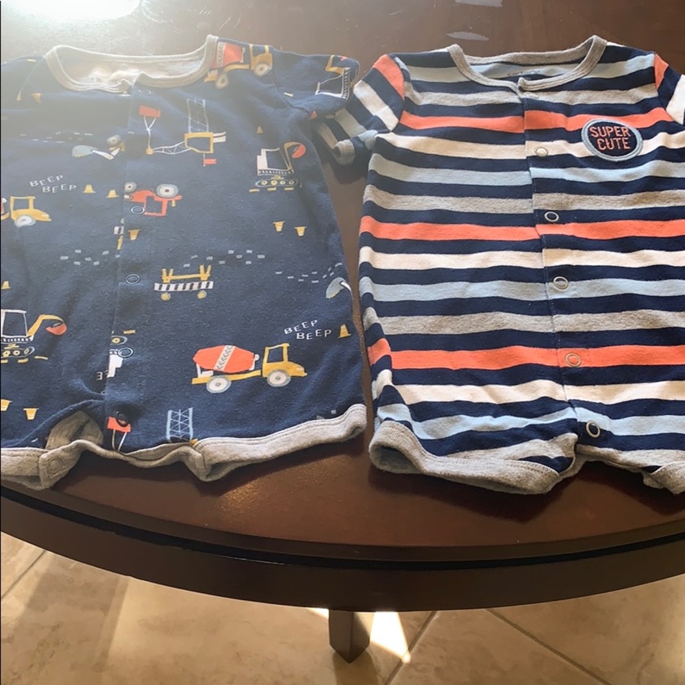 2 baby unisex SS rompers